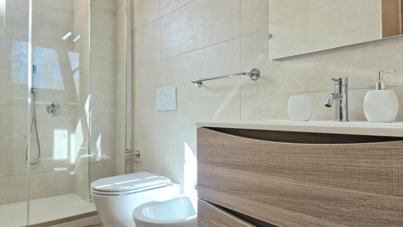 De Franchis Apartment *
